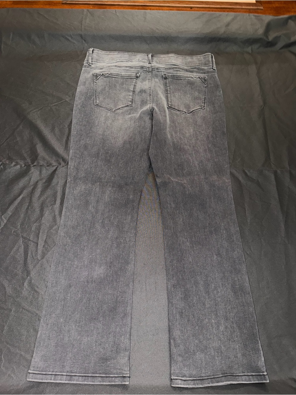 Apt. 9 Women's Gray Washed Wide-Leg Jeans - Picture 4 of 6